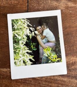 Read more about the article The Beauty of Feminine Community 